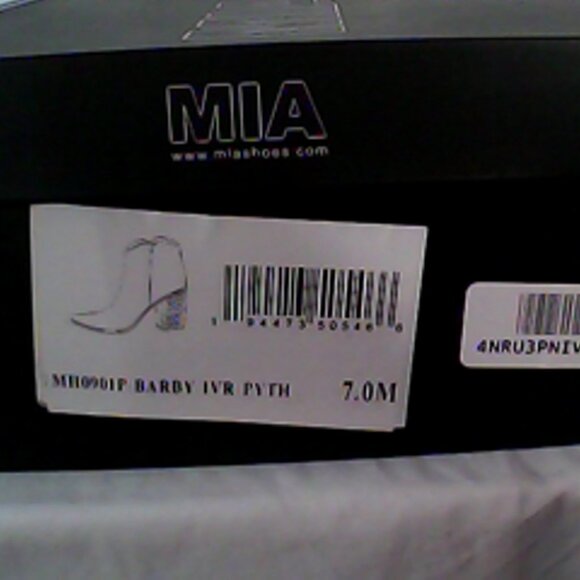 Mia Barby Ivy Faux Leather Textured Booties Size 7M NIB - Picture 9 of 9